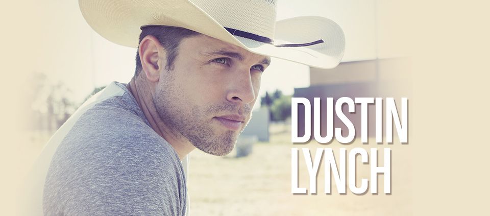 Dustin Lynch at AVA