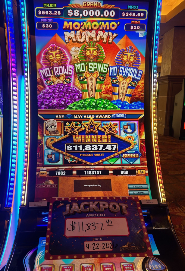 momomo mummy jackpot