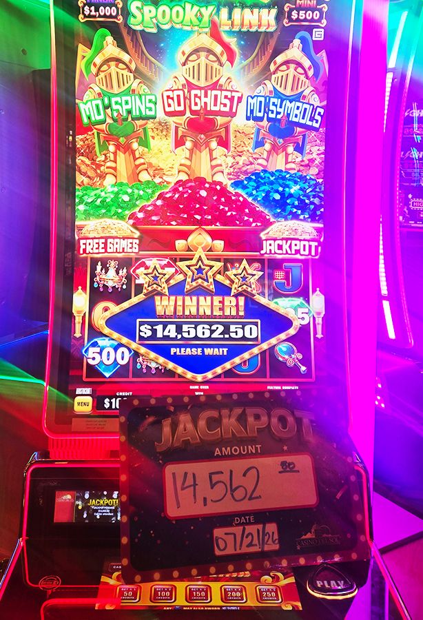 Jackpot Winners at Casino Del Sol