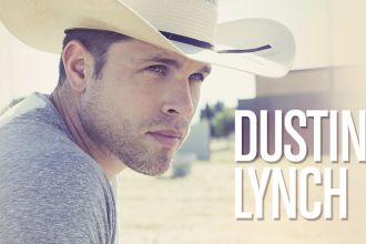 Dustin Lynch at AVA